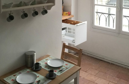 Saumur Apartment | Perfect for a romantic vacation for two in Saumur with views over the town