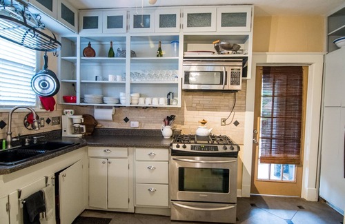 Downtown Little Rock House | Perfect for Extended Stays. Downtown Bungalow