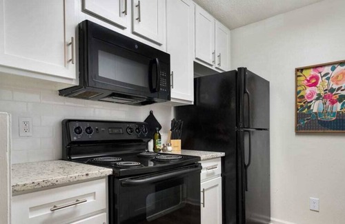 Meadowbrook Apartment | Perfect for Families |Comfy King Beds|Safe