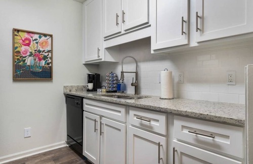 Meadowbrook Apartment | Perfect for Families |Comfy King Beds|Safe