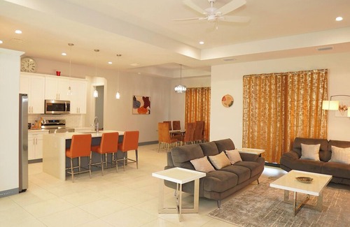 Rural Estates House | Perfect for Family :Spaciuos and Beautifully decorated for a Wonderful stay .
