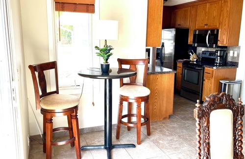 Richfield House | Perfect for Large Groups. 5 mins to MSP & MOA