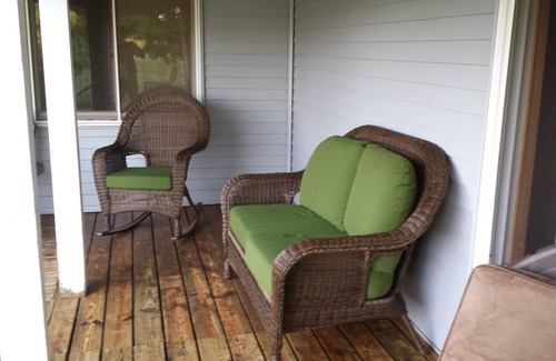 Gaylord House | Perfect For Large Groups - Between The Trees (Golf Courses) - Mardquart Mansion