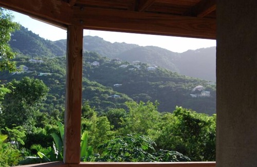 Upper Carolina Cottage | Perfect for the Budget-Minded Travelers