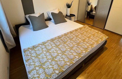 Escher Wyss Apartment | Perfect for up to 4 adults or a family with up to three kids