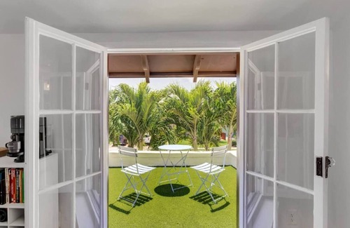 Old Northwood House | ❖ Perfect for your Family Vacation, Business Trip or to bring friends together