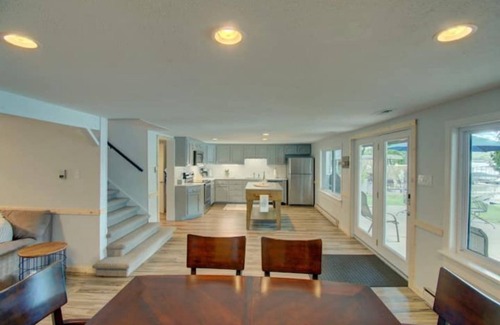 Climax Springs House | Perfect getaway! Quiet cove, large dock, great fishing, boat ramp on property.