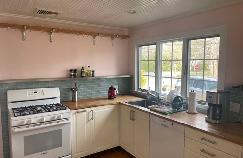 Hampton Bays House | Perfect Hamptons Family Fall escape