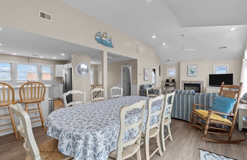 Wind Over Waves House | Perfect Hatteras Island Vacation!