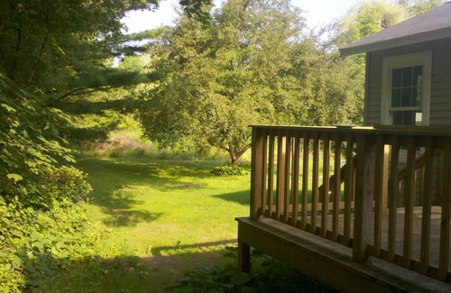 Lee House | Perfect Holiday Retreat, Completely Renovated, Central Location