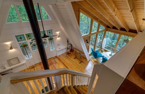 Knoxville House | Perfect Idyllic Getaway