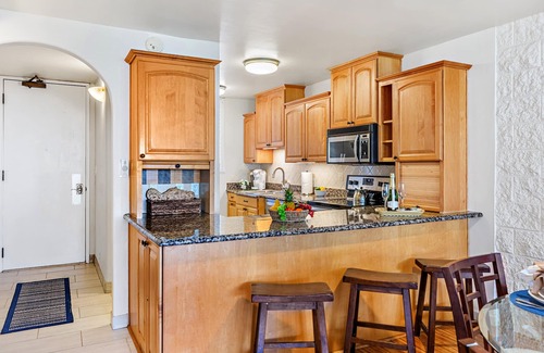 Maalaea Condo | Perfect island getaway nestled near Sugar Beach