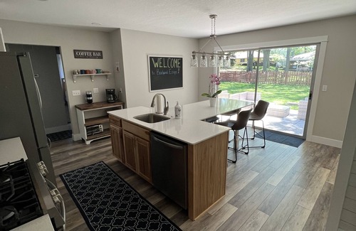 Beachwood-Bluffton House | Perfect location! Family friendly 4 Bedroom home - 5 minute walk to the beach!