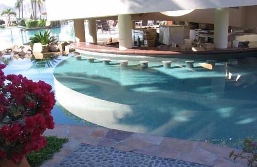 Los Cabos Villa | Perfect Location on Medano Beach! Ground Floor Unit = Easy access!