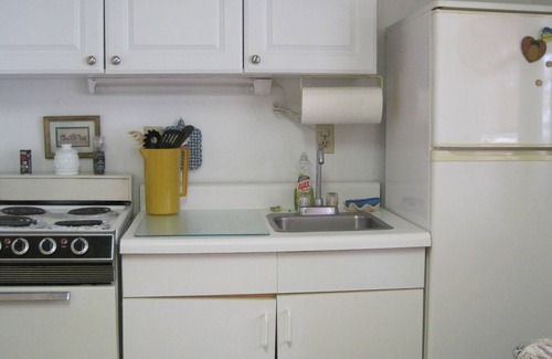 Sarasota Apartment | PERFECT LOCATION STEPS TO LIDO BEACH