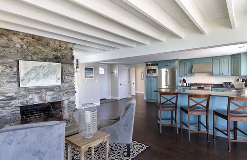 Pond Cove Cottage | Perfect Maine Cottage with spectacular ocean and lighthouse views