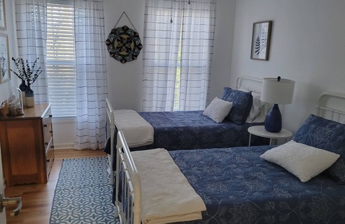 Roseland House | Perfect mountain getaway nestled in the heart of Nelson County.