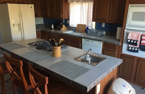 Wofford Heights House | Perfect Mountain Getaway with Panoramic Views!