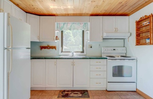 Seguin Cottage | Perfect Muskoka Family Retreat Without Paying Muskoka Prices Casa McKechnie Lake