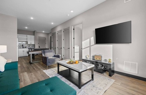 South Nashville Apartment | Perfect Nashville Stay - 1BR Near Top Attractions!