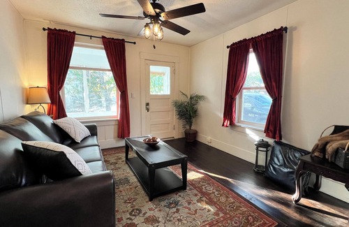 Anaconda House | Perfect One Bedroom Home!