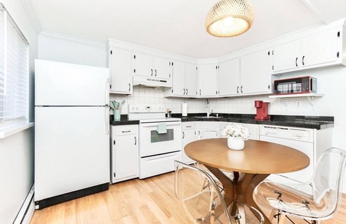Chelsea Apartment | Perfect Private Retreat Near Boston & BOS Airport!