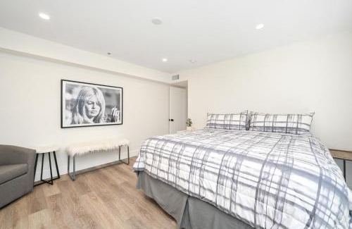 Balboa Island House | Perfect Renovated and Modern Duplex on Balboa Island