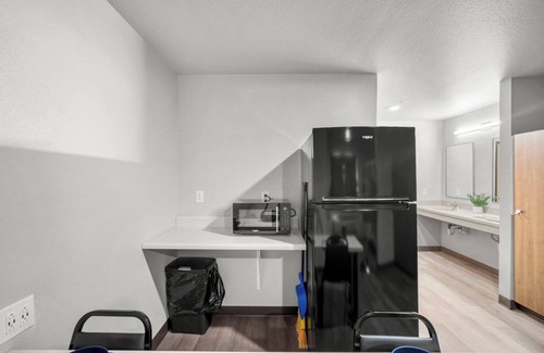 Foley Apartment | Perfect 'Sand in My Boots' 4-bed studio—Free transportation to the festival!