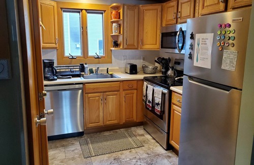 Jeffersonville Condo | Perfect ❄ Smugglers Notch ❄ 5 bed vacation home!