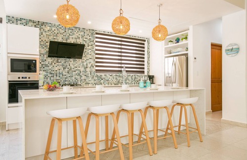 Puerto Aventuras Villa | Perfect Stay! Newly Renovated Quiet 4 BR Villa