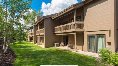 Deer Valley House | Perfect Summer Getaway! DV Lakeside Villa Spectacular Mtn Views with Pool and Hot Tub