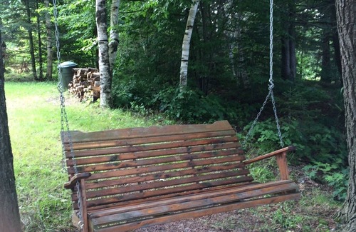 Fairview Cabin | Perfect Tranquility-where nature and wildlife are your only neighbors!