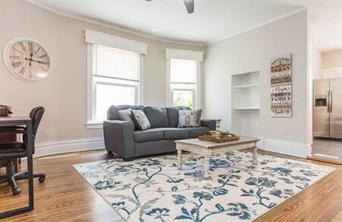 Libertyville Apartment | Perfectly Equipped for Large Families