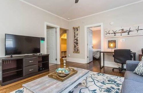 Libertyville Apartment | Perfectly Equipped for Large Families