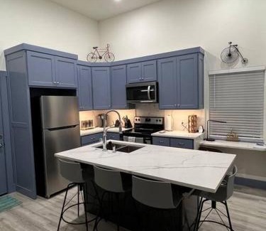 Bentonville Villa | Perfectly located 2 bed/2 full bathroom/1 sofa bed