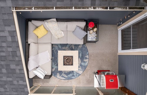 East Hill Apartment | Perfectly located, four season family getaway!
