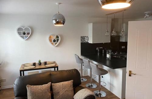 Glasgow Apartment | Perfectly situated luxury 2 bedroom apartment