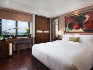 Hang Bo Hotel | Peridot Gallery Classic Hotel