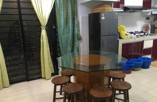 Bandar Seri Putra House | Permata Impian
