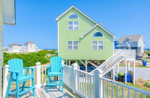 Village of Stump Sound House | Permuda Manor