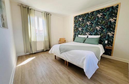 La Gare Apartment | Perpignan gare calme spacieux jolie vue netflix