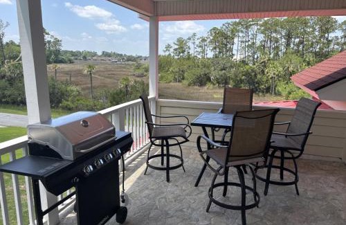 Whitemarsh Island Apartment | Perry Cove Retreat - Peaceful Creekside Guesthouse Near Historic Savannah and Beach