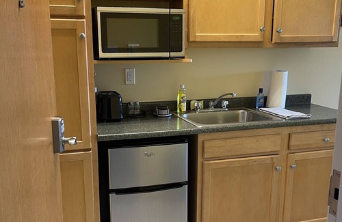 New Kensington Apartment | Pershing Heights 203