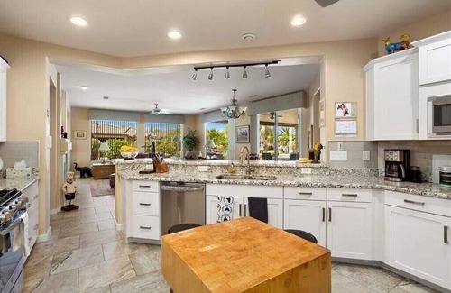 Surprise House | Personal Resort in the Valley of the Sun