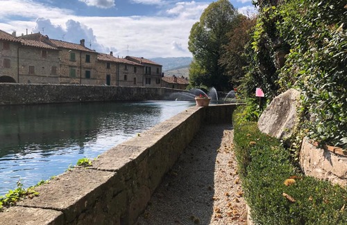 Santa Fiora Apartment | Peschiera sweet home