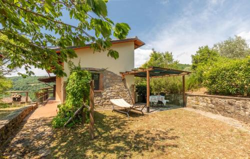 Monte Santa Maria Tiberina Apartment | Pet Friendly Apartment