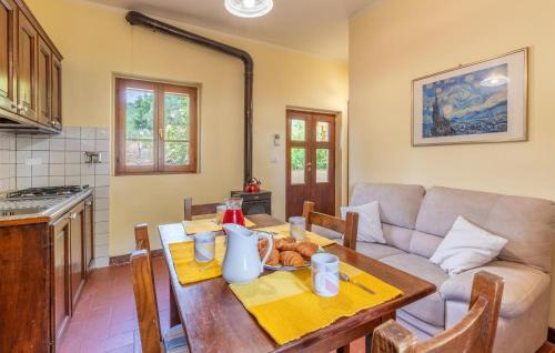 Monte Santa Maria Tiberina Apartment | Pet Friendly Apartment