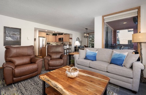 Winter Park Condo | Pet-friendly 2BR condo w/sauna & mountain views