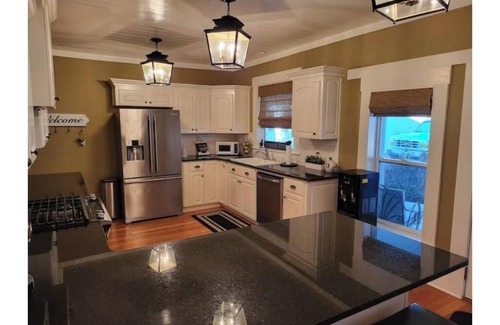 Medford House | Pet friendly 3 Bedroom home near Jacksonville