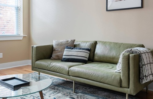 Southwest Center City House | Pet-Friendly 3BR House in Philly w/Fenced Patio